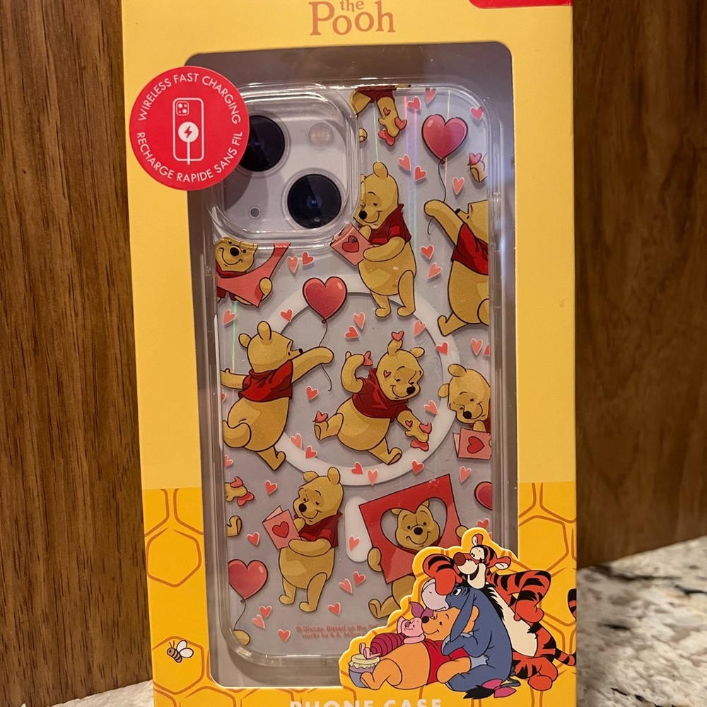 Disney Winnie the Pooh Phone Case - Red and Yellow